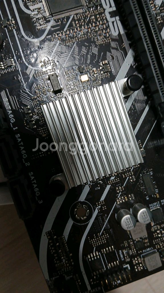 gigabyte h610m k d4--1