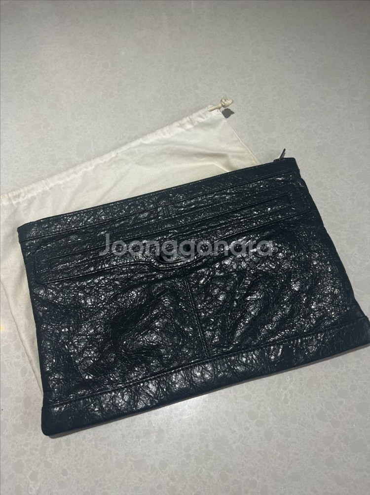 (정품)발렌시아가 클래식 클러치--0