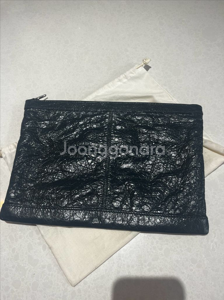 (정품)발렌시아가 클래식 클러치--1