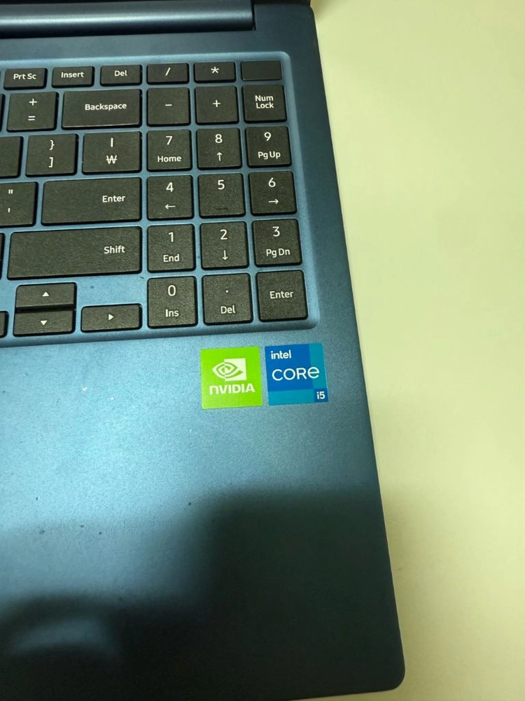삼성 갤럭시북 노트북 15.6인치 NT750XDA-XC58U 팝니다 이미지
