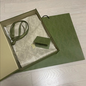 Gucci 구찌 박스와 쇼핑백 2종