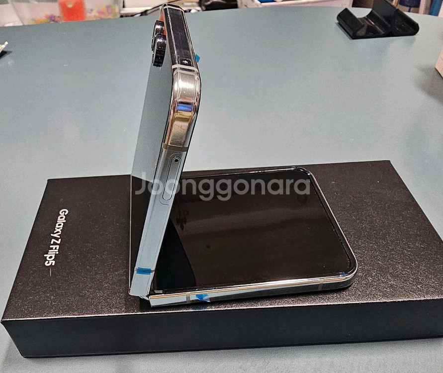 갤럭시 Z Flip5 512GB--5