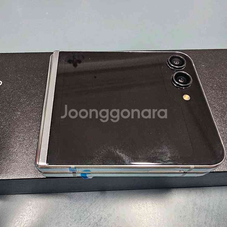 갤럭시 Z Flip5 512GB--6