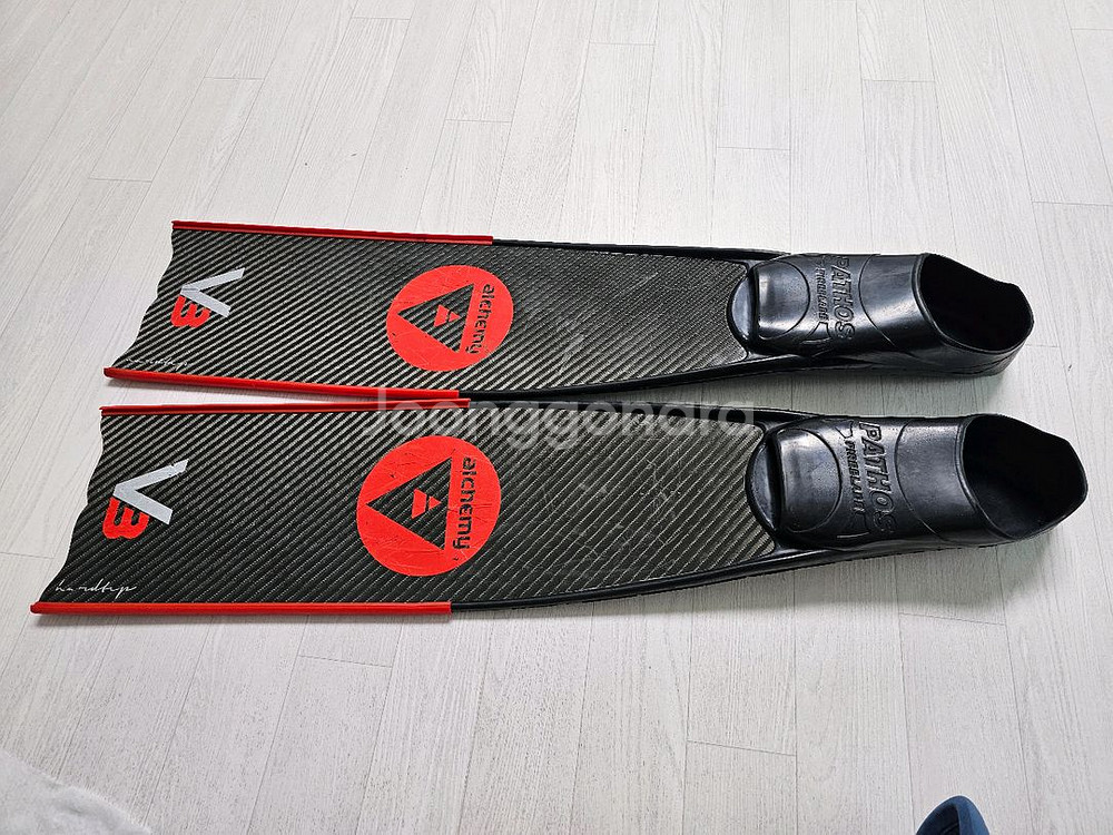 알케미 v30 카본 롱핀--0
