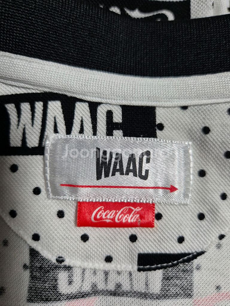 WAAC 코카콜라 콜라보 원피스--6