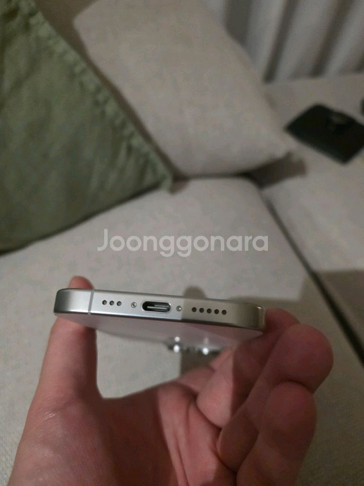 아이폰 16프로 256 화이트 티타늄(자급제)--3