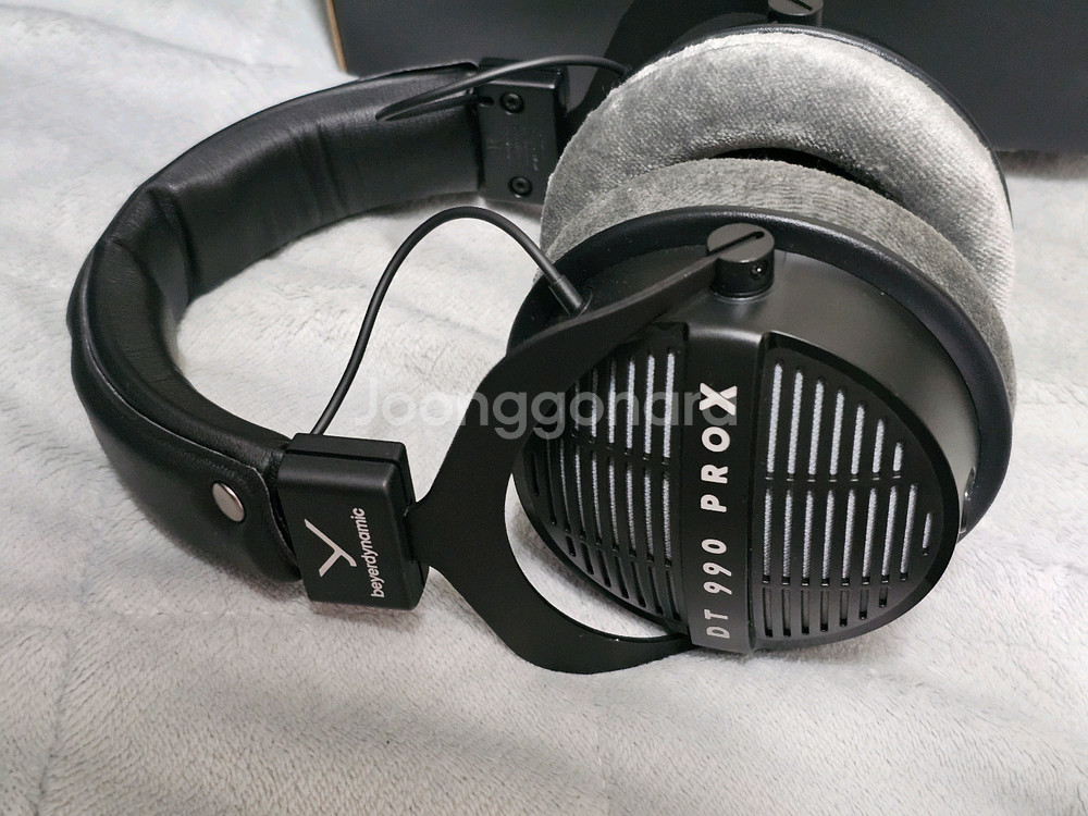베이어다이나믹 DT 990 pro x--2