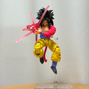 shf 초사이어인4 손오공 + 홈스테이지 베이스