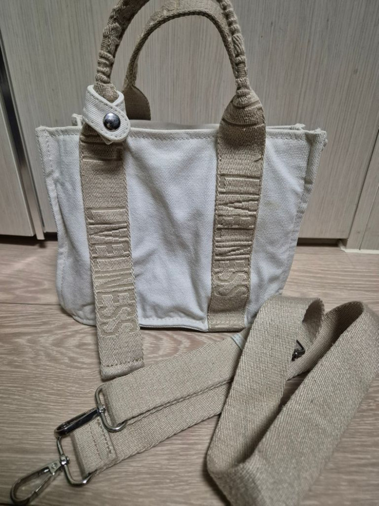 자라 캔버스 미니 크로스 토트백 이미지