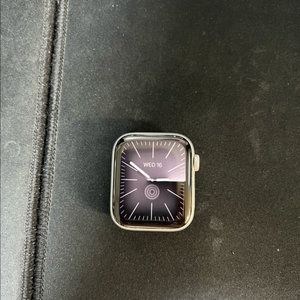 애플워치 SE 44mm 실버 사파이어글래스