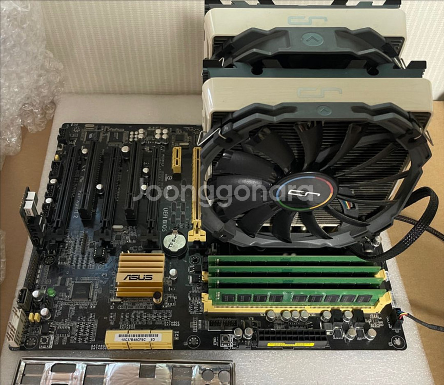 P9D WS + XEON E3-1286L--0