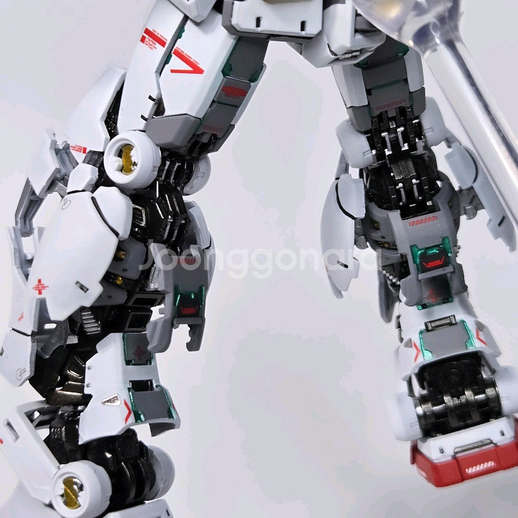 RG 퍼스트건담 2.0 도색작--4