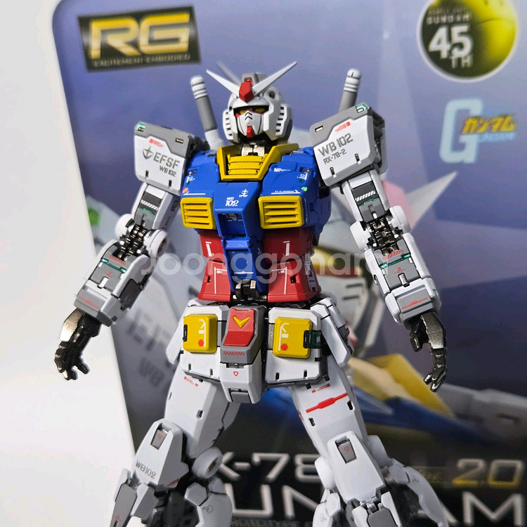 RG 퍼스트건담 2.0 도색작--6