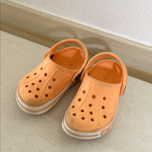 크록스 c8