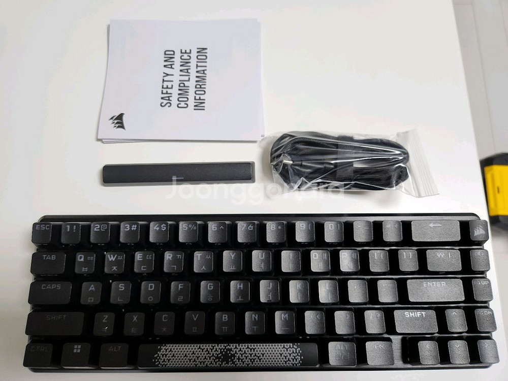 커세어 K65 RGB PRO MINI OPX 팝니다--0