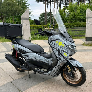 야마하 nmax155 23년 abs 풀데칼 팝니다