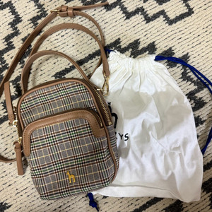 헤지스 크로스 토트백