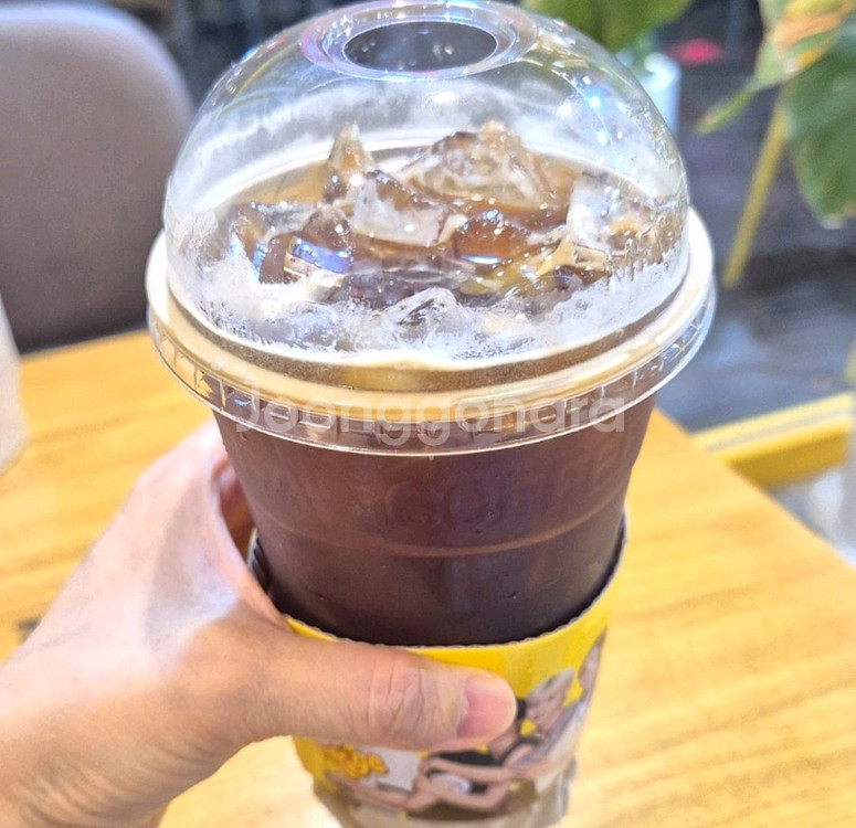 메가커피아이스아메리카노3장--0