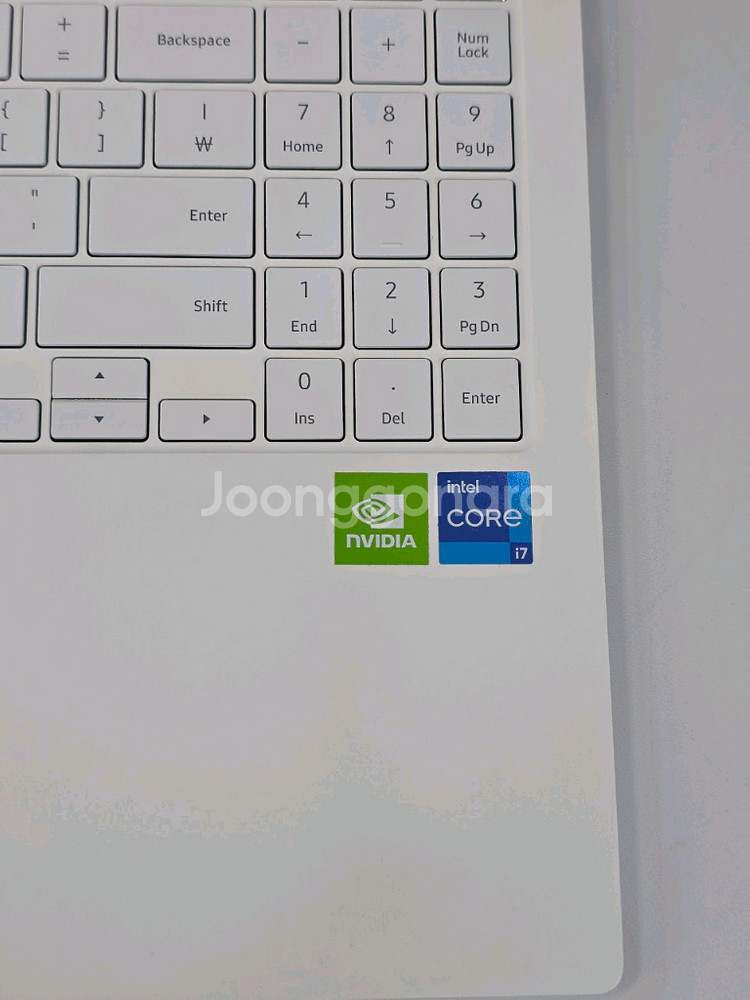 갤럭시북 프로 i7 11세대/지포스MX450 VGA탑재--5