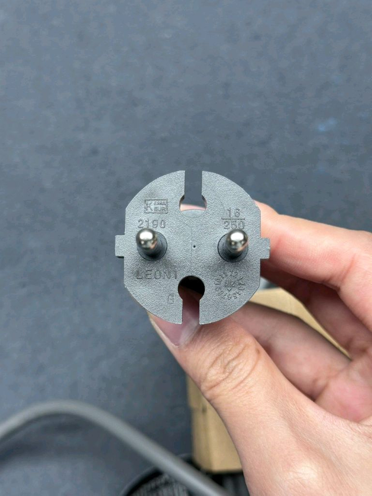 다이슨 슈퍼소닉 HD15드라이기--8