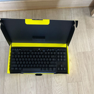 커세어 k70tkl opx축 키보드 팝니다