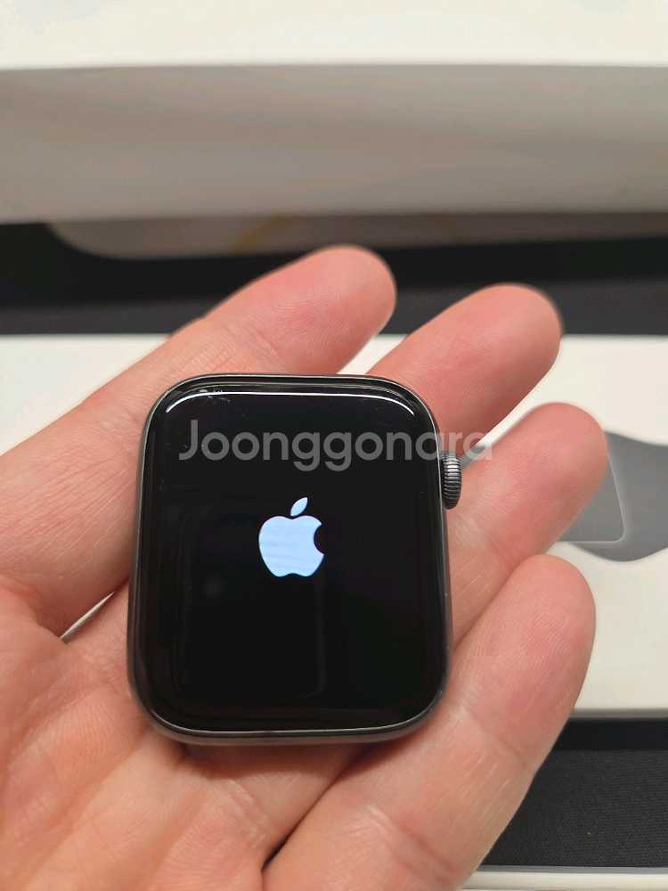 애플워치 SE 스페이스 그레이 40mm--0