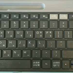 로지텍 K580 무선 키보드