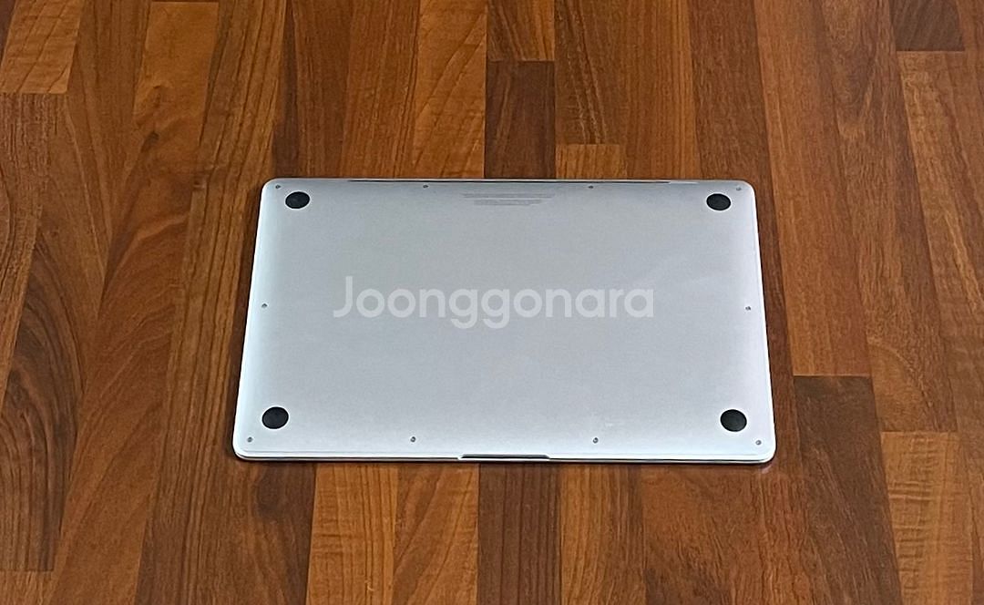 애플 맥북에어 13 M1 8GB 256GB 판매합니다--3