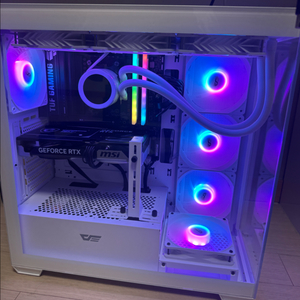 게이밍 컴퓨터 7800x3d, 5060ti 16G