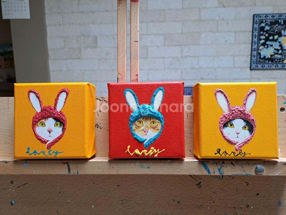 개당가격입니다 고양이 아크릴 그림액자입니다--0