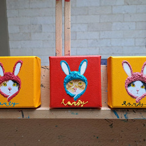 개당가격입니다 고양이 아크릴 그림액자입니다