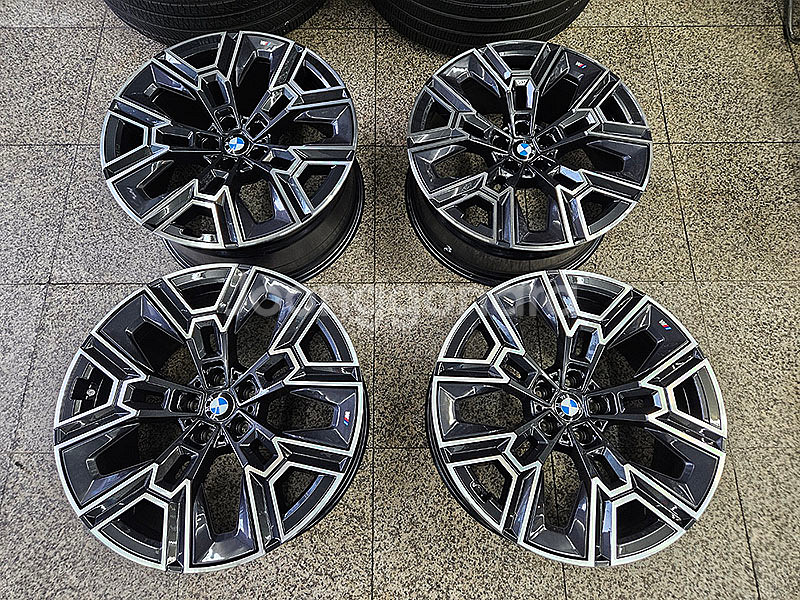 BMW G60 5시리즈 939M 정품 20인치 휠셋트--0