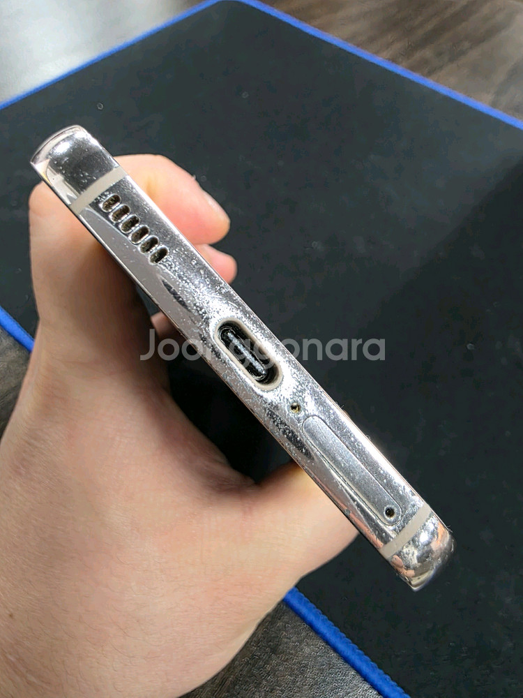 갤럭시S22 256G 무잔상 가성비 중고폰--4