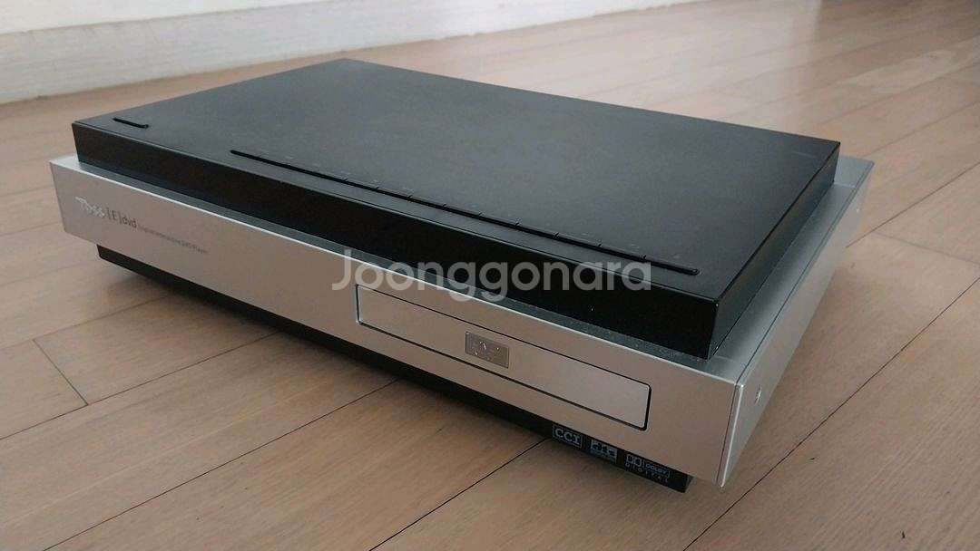 dvd 플레이어 상태 좋음.--1