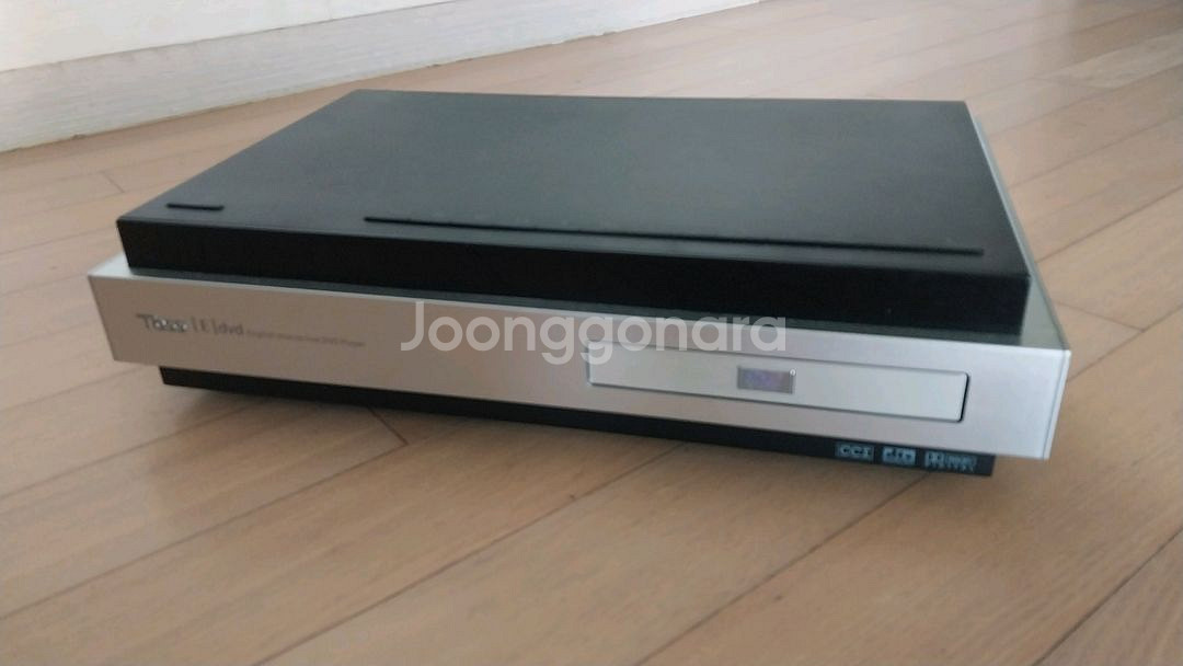 dvd 플레이어 상태 좋음.--0