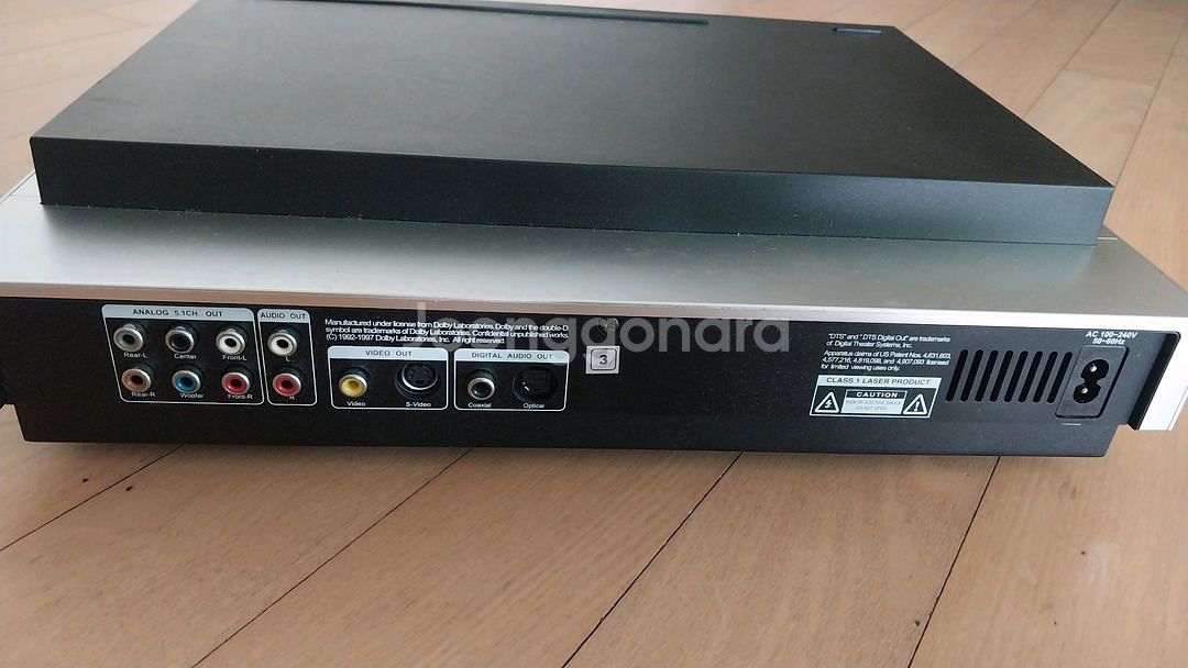 dvd 플레이어 상태 좋음.--4