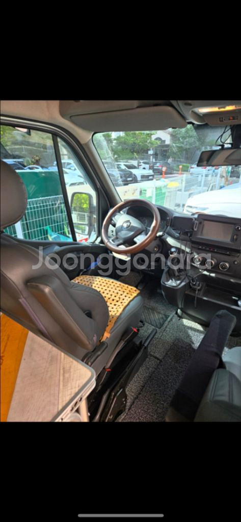 월든 오버랜드 캠핑카--3
