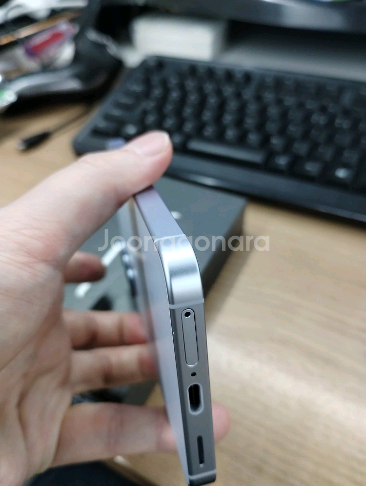 s25 256 아이스블루 skt향 풀박스--3