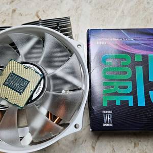 정품 인텔 i5-8400 CPU 쿨러 포함