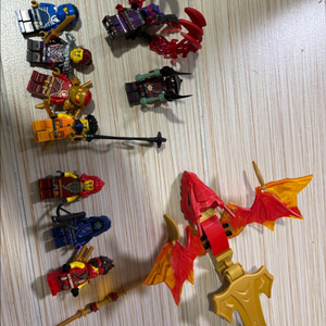 닌자고 피규어 일괄 팔아요