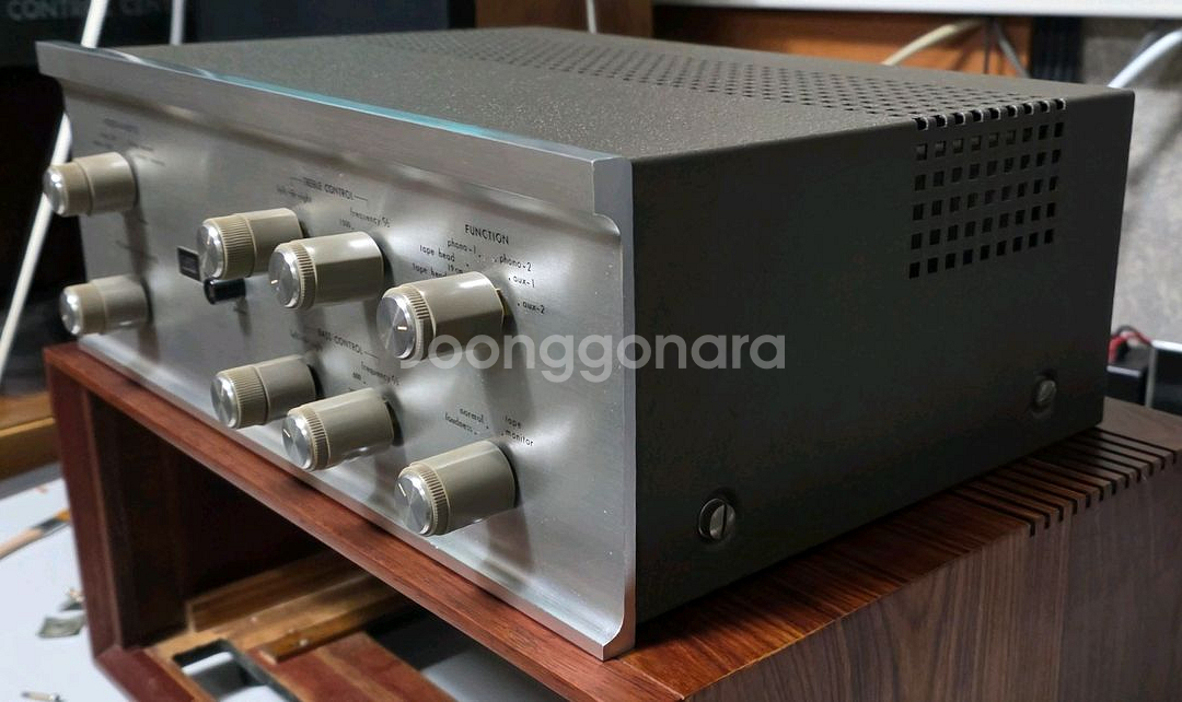 럭스만 PZ-24 진공관 프리앰프(우드케이스)--4