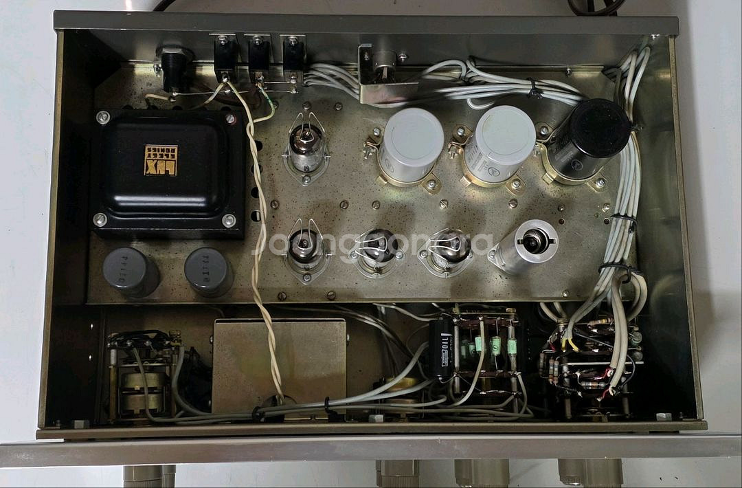 럭스만 PZ-24 진공관 프리앰프(우드케이스)--8