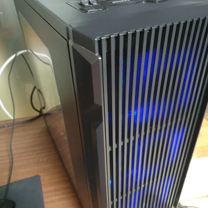 i5 9400f gtx1660super 본체 팝니다.