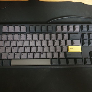 엠스톤 그루브 t87a 저소음 흑축 팝니다.
