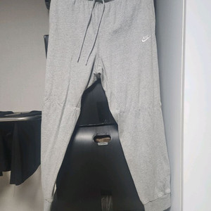 나이키 조거바지 L사이즈 팔아요