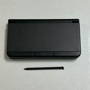 닌텐도 NEW 3DS 블랙 / 뉴작다수