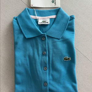 새상품 라코스테 여성 카라티 36사이즈