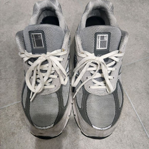 뉴발란스 990