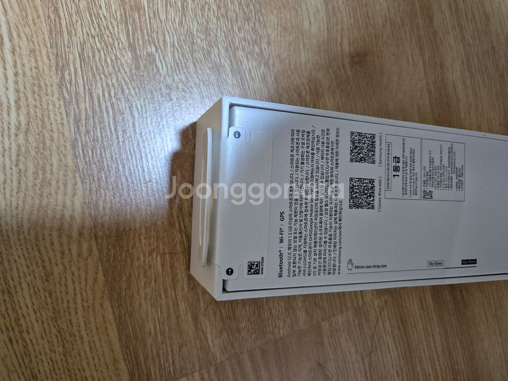 갤럭시워치8 44mm 블루투스 그라파이트 미개봉팝니다--2
