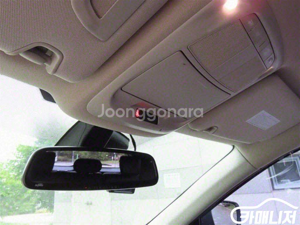 [르노코리아(삼성)]더뉴QM6 2.0 LPe RE 시그--9